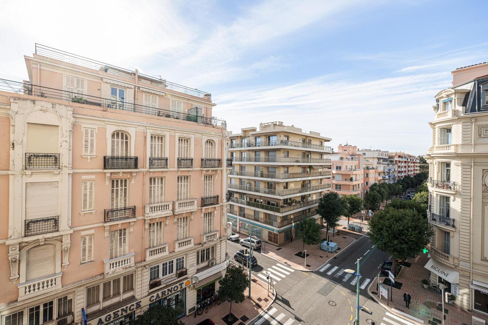 Vacances Au Palace - Happy Rentals Ментона Экстерьер фото